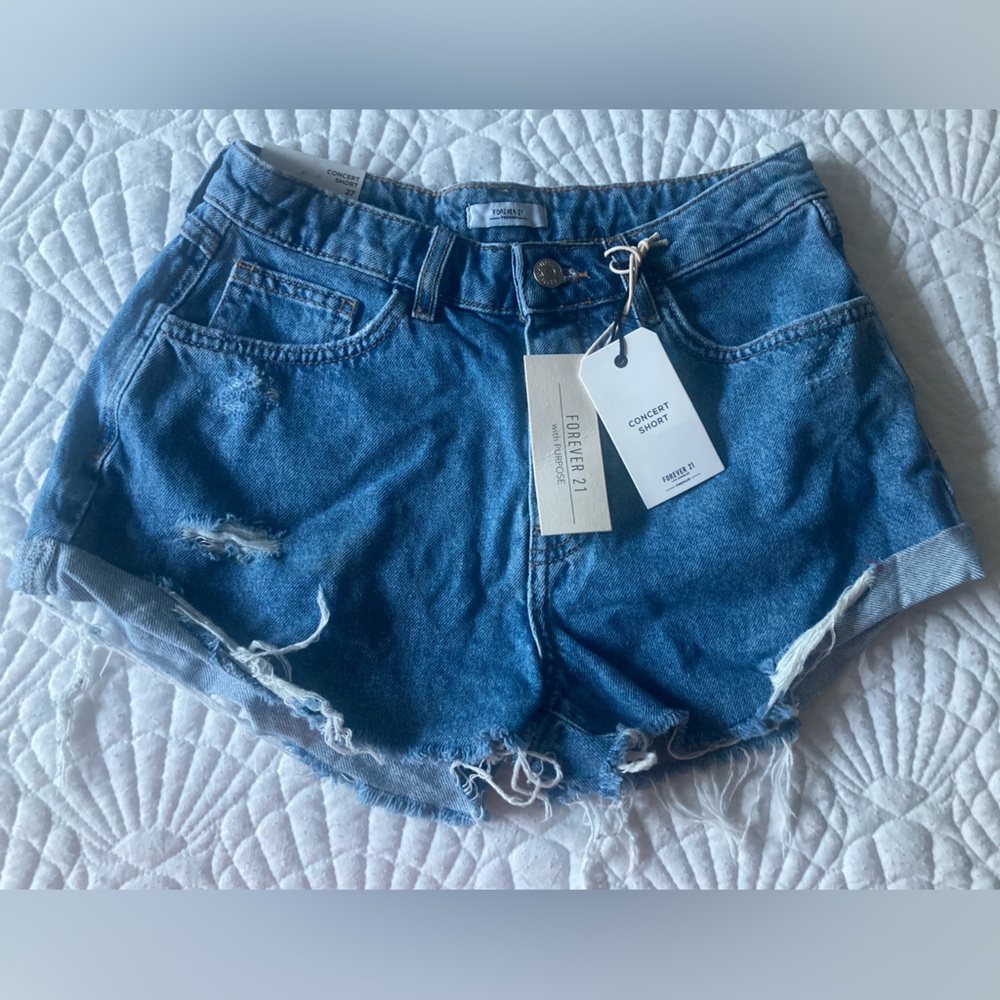 Forever 21 Women Denim Distressed Shorts  Mid Rise Slim Fit Concert Shorts Sz 27